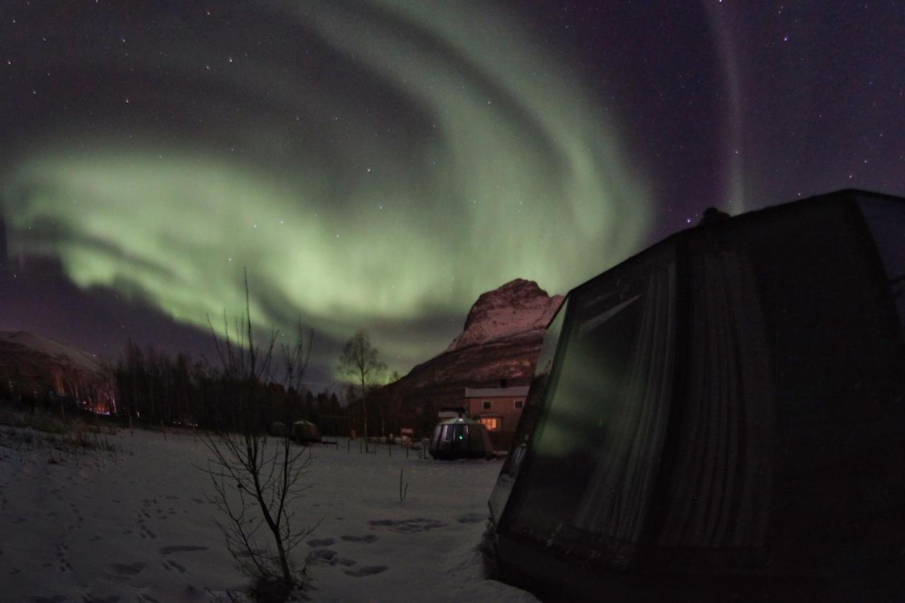 North Experience Basecamp Vila Oteren Exterior foto